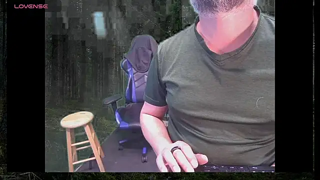 tmosmun1 online show from October 27, 2025, 8:02 pm