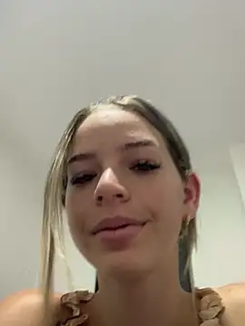 Niicoleta online show from March 13, 2025, 11:38 pm