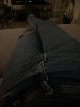 Snapshot of RSR_26689 chatting on February 7, 2025, 3:41 pm RSR 26689 online show from February 7, 2025, 3:41 pm