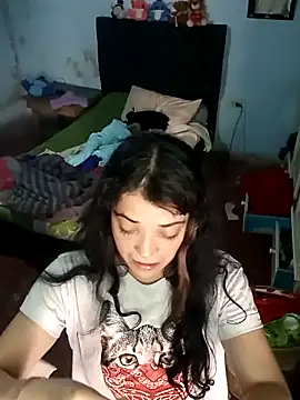 Elvishcassie  online show from December 28, 2024, 5:35 pm