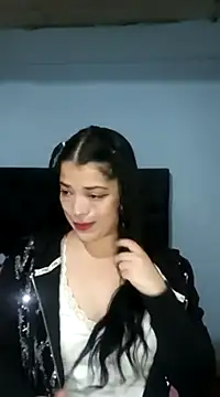 Elvishcassie  online show from March 19, 2025, 7:49 pm