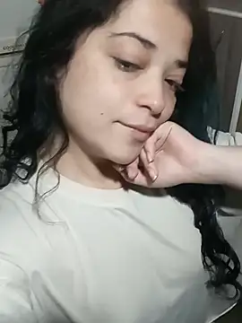 Snapshot of Elvishcassie_ chatting on May 31, 2026, 11:28 am Elvishcassie online show from May 31, 2026, 11:28 am