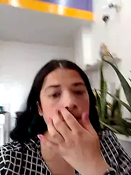 Snapshot of Elvishcassie_ chatting on June 9, 2026, 1:56 pm Elvishcassie online show from June 9, 2026, 1:56 pm