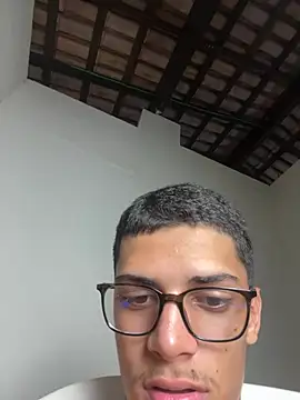 Snapshot of Naka300 chatting on February 15, 2025, 12:48 am Naka300 online show from February 15, 2025, 12:48 am