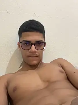 Snapshot of Naka300 chatting on March 14, 2025, 7:55 pm Naka300 online show from March 14, 2025, 7:55 pm