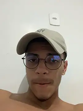 Snapshot of Naka300 chatting on February 5, 2026, 10:47 pm Naka300 online show from February 5, 2026, 10:47 pm