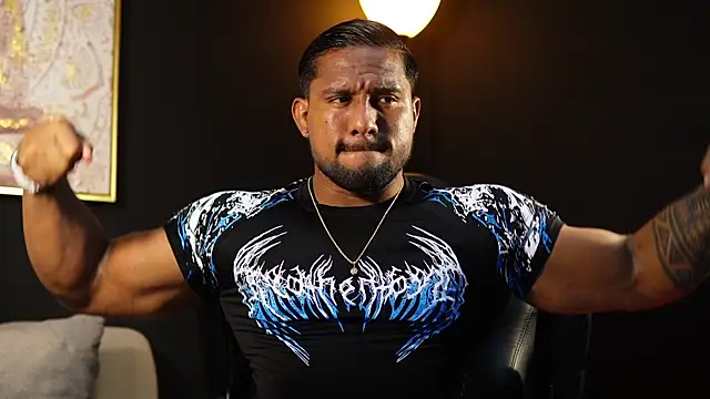 CallumMuscle online show from April 12, 2026, 11:54 pm