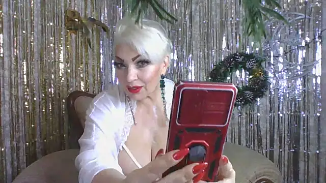 Izabella gold online show from December 31, 2024, 8:12 pm
