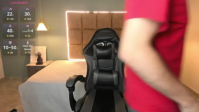 AlejooTwink online show from April 16, 2026, 5:19 am