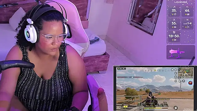 MhiaRey online show from February 28, 2025, 7:48 am