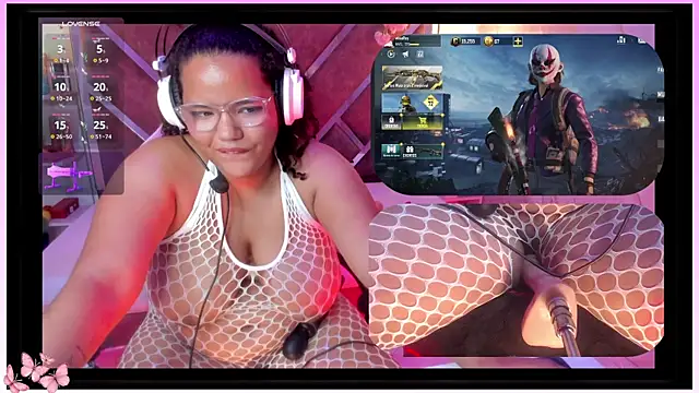 MhiaRey online show from October 8, 2025, 1:09 pm