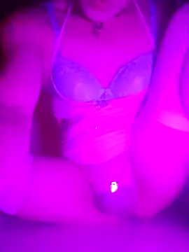 Reneta Rebekka Lopez online show from April 3, 2026, 7:12 pm