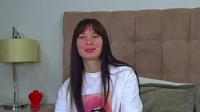 AlexandraBloom online show from February 23, 2026, 6:38 pm