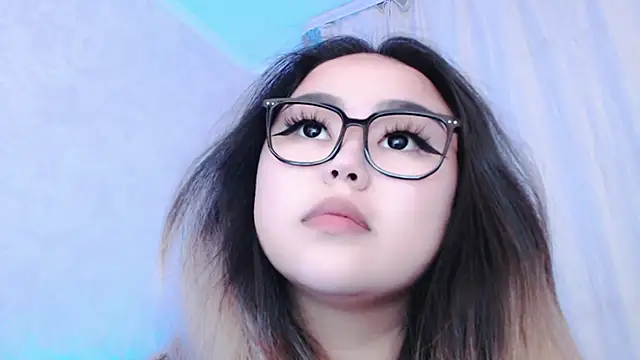 amelia sunlight online show from June 14, 2026, 3:25 pm