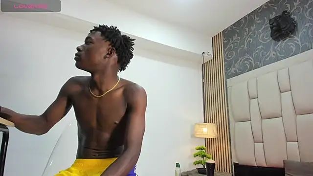 chimi88 online show from February 24, 2025, 11:54 am