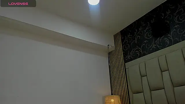 chimi88 online show from February 27, 2025, 5:26 pm