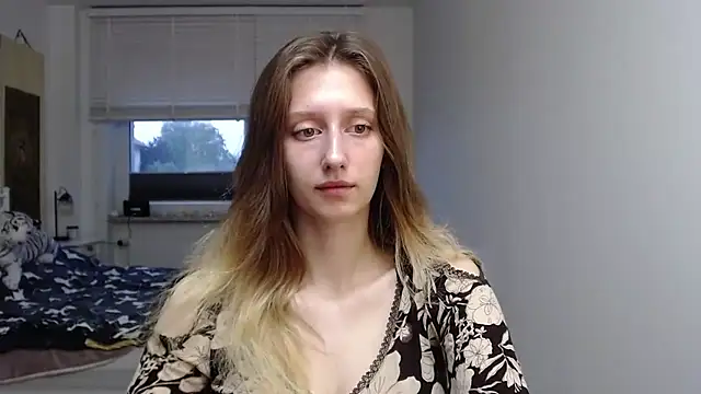Snapshot of LUNA_delight chatting on September 11, 2025, 5:29 am LUNA delight online show from September 11, 2025, 5:29 am