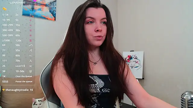 Snapshot of lunalovesu chatting on February 27, 2025, 6:50 am lunalovesu online show from February 27, 2025, 6:50 am