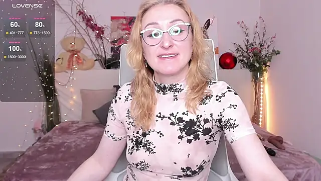 MadissonKiss online show from November 20, 2025, 1:17 am