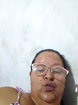 Snapshot of sahira_yasin chatting on January 2, 2025, 4:20 am sahira yasin online show from January 2, 2025, 4:20 am