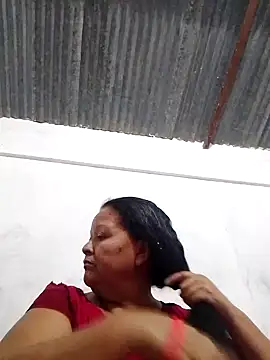 Snapshot of sahira_yasin chatting on January 4, 2025, 1:21 am sahira yasin online show from January 4, 2025, 1:21 am