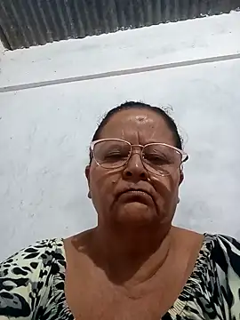 Snapshot of sahira_yasin chatting on January 25, 2025, 4:13 pm sahira yasin online show from January 25, 2025, 4:13 pm