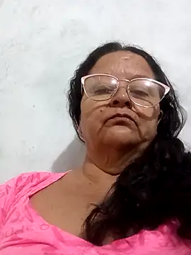 Snapshot of sahira_yasin chatting on February 8, 2025, 1:32 am sahira yasin online show from February 8, 2025, 1:32 am