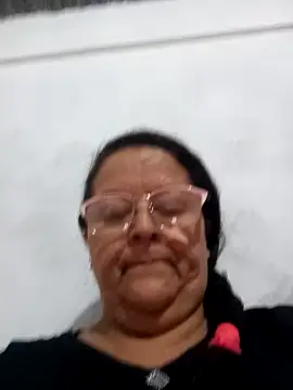 Snapshot of sahira_yasin chatting on February 16, 2025, 1:36 am sahira yasin online show from February 16, 2025, 1:36 am