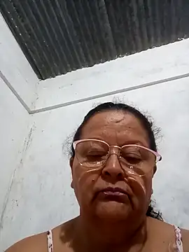 Snapshot of sahira_yasin chatting on March 3, 2025, 1:31 am sahira yasin online show from March 3, 2025, 1:31 am