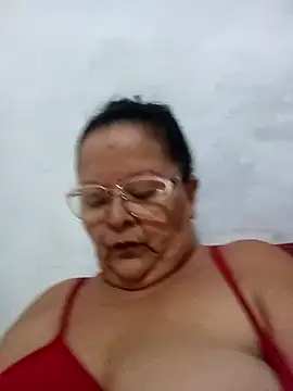 Snapshot of sahira_yasin chatting on March 8, 2025, 1:06 am sahira yasin online show from March 8, 2025, 1:06 am