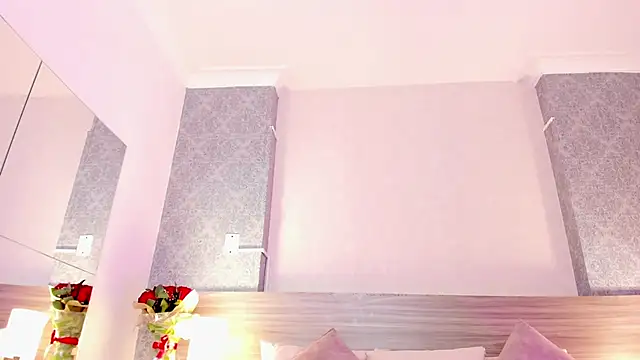 Snapshot of Mistyca chatting on February 13, 2025, 12:11 pm Mistyca online show from February 13, 2025, 12:11 pm