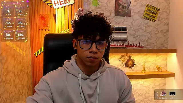 Snapshot of AkazaBoy_ chatting on October 22, 2025, 4:13 am AkazaBoy  online show from October 22, 2025, 4:13 am