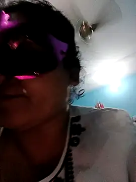 Punjabi beauty123 online show from March 22, 2025, 7:09 pm