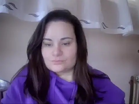 AalinnaK online show from February 25, 2026, 2:48 pm