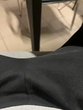 daubine46 online show from March 21, 2026, 3:59 pm