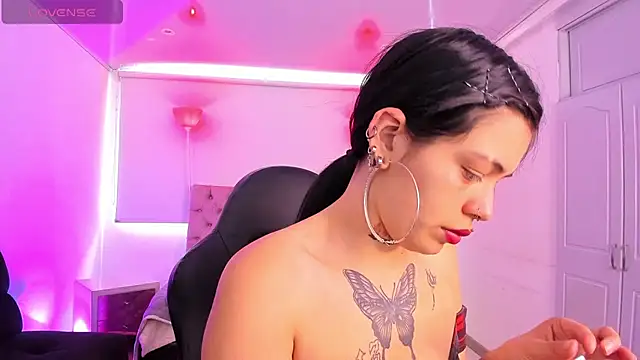 AuroraDiaz online show from September 8, 2025, 7:35 pm