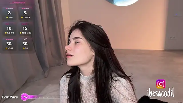 adriana allien online show from April 10, 2026, 8:35 pm