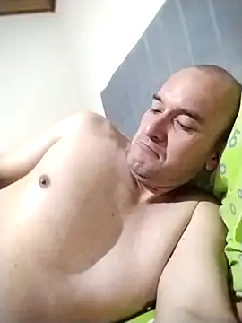 Snapshot of jota123345 chatting on February 8, 2026, 10:35 pm jota123345 online show from February 8, 2026, 10:35 pm