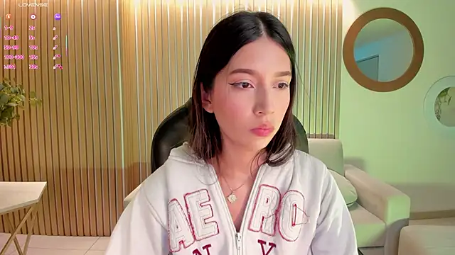 TaraLawrence online show from April 6, 2026, 5:08 am