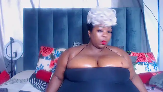 BustyWendyXXX47 online show from December 1, 2025, 10:20 am