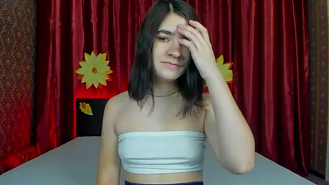  Polly Love  online show from December 1, 2025, 7:13 am