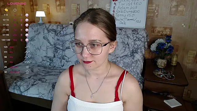 Miatiny online show from December 7, 2024, 1:51 pm