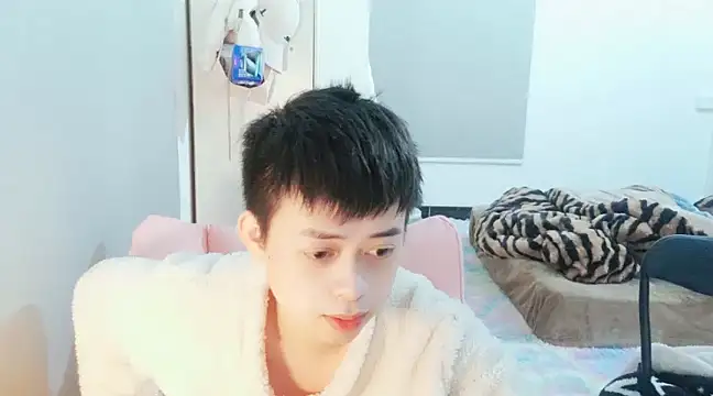 Snapshot of FFFFZ189 chatting on January 6, 2025, 4:02 pm FFFFZ189 online show from January 6, 2025, 4:02 pm