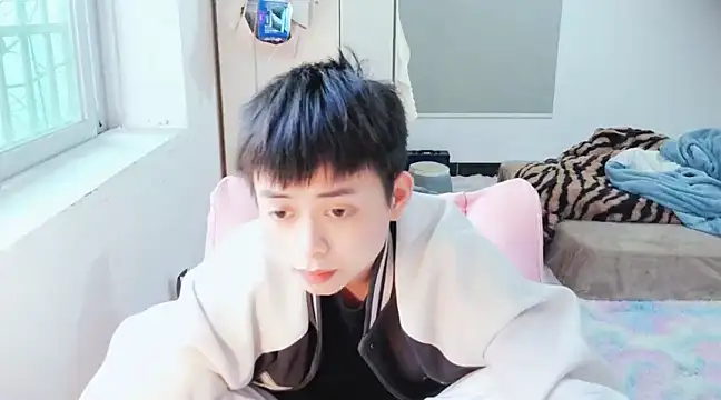 Snapshot of FFFFZ189 chatting on January 12, 2025, 9:40 am FFFFZ189 online show from January 12, 2025, 9:40 am