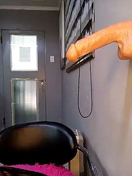 DickDiva1 online show from February 22, 2025, 7:12 am