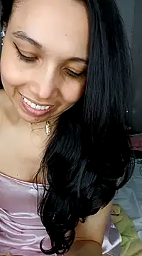 Snapshot of KimPielCanela chatting on March 9, 2025, 10:41 pm KimPielCanela online show from March 9, 2025, 10:41 pm
