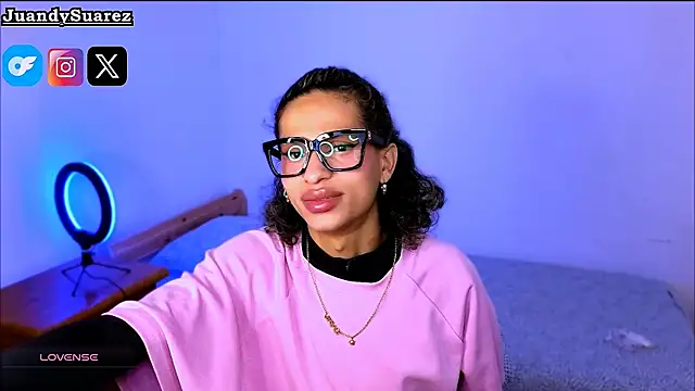 Abby bella09 online show from January 9, 2026, 6:10 pm