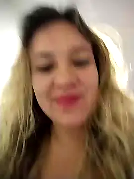 Snapshot of ELEKTRA-LUXURY chatting on December 4, 2024, 2:20 am ELEKTRA-LUXURY online show from December 4, 2024, 2:20 am