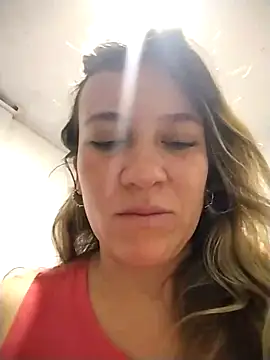 Snapshot of ELEKTRA-LUXURY chatting on March 12, 2025, 2:09 am ELEKTRA-LUXURY online show from March 12, 2025, 2:09 am