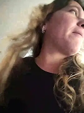 Snapshot of ELEKTRA-LUXURY chatting on March 20, 2025, 6:42 pm ELEKTRA-LUXURY online show from March 20, 2025, 6:42 pm